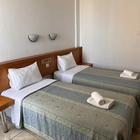 Hotel Flamingo 3*