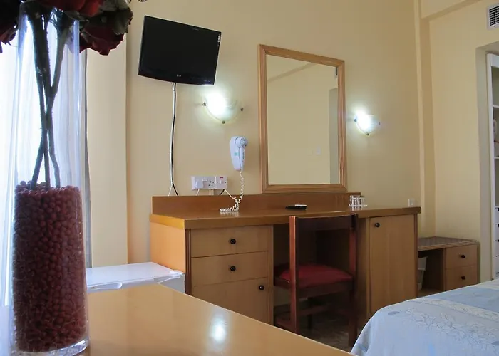 Otel Flamingo Larnaca