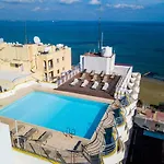 Flamingo 3*