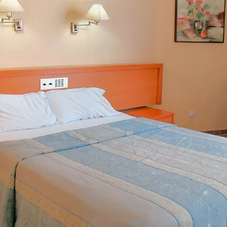 Flamingo 3*
