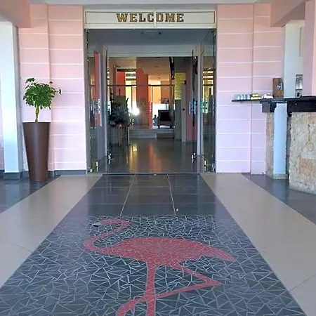 Ξενοδοχείο Flamingo