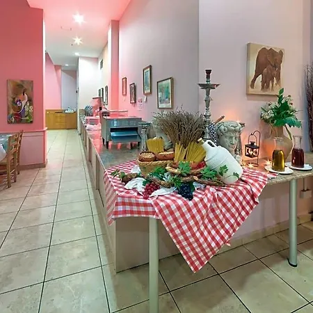 Flamingo 3*