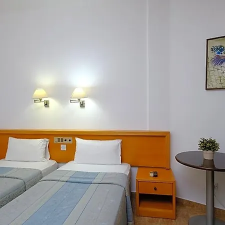 Flamingo Hotel 3*