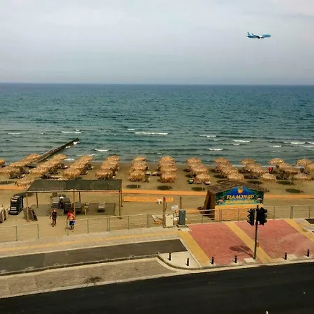 Ξενοδοχείο Flamingo 3*