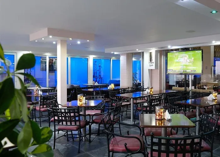 Hotell Flamingo Larnaca